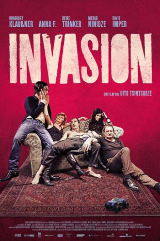 Invasion (movie 2012)